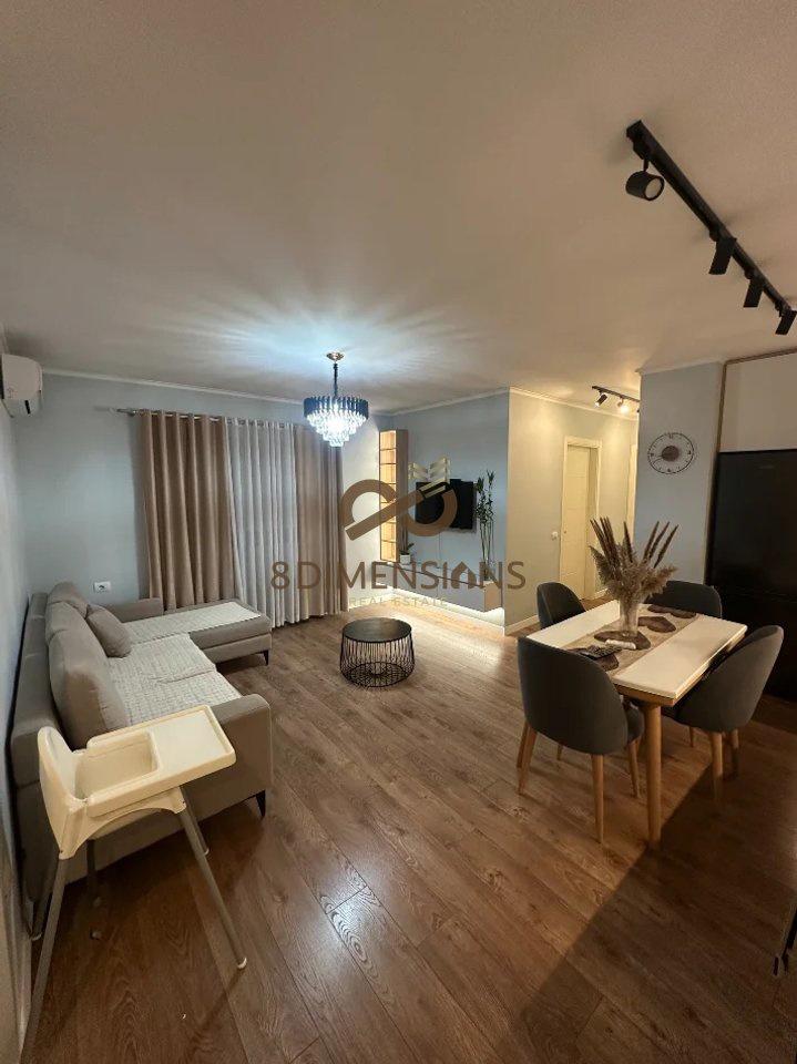 Jepet me qera Apartament 2+1 ne Misto Mame pallatet Cabej – Tiranë - 1