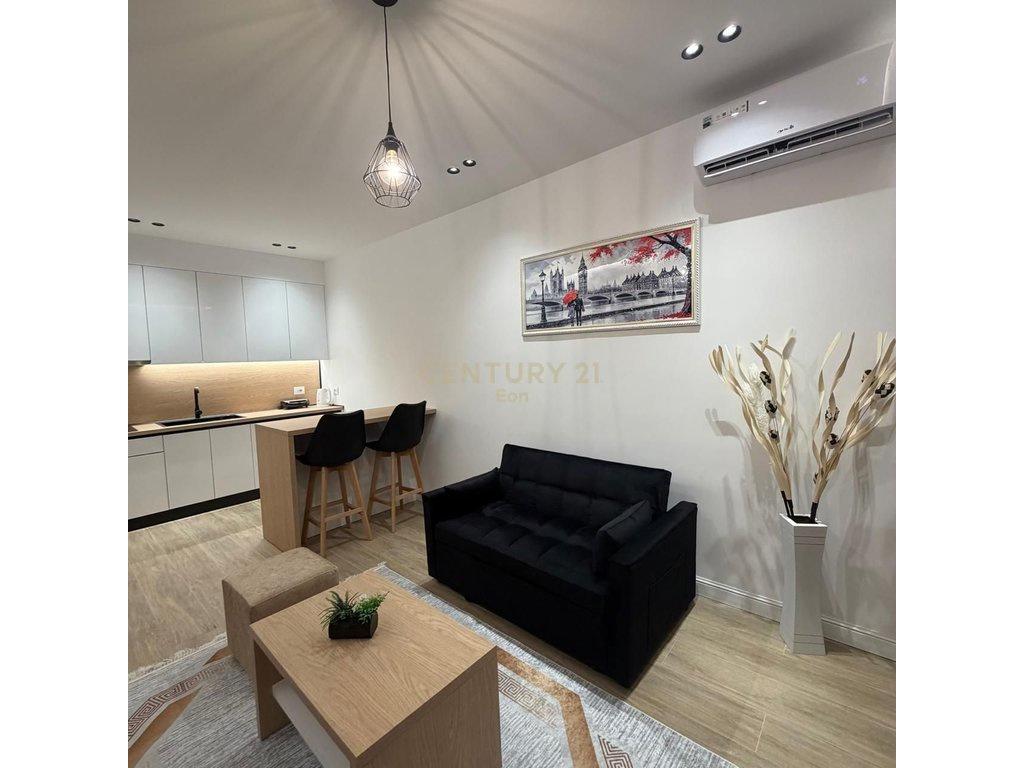 +355685002150 Shitet apartament 1+1 në Malin e Robit, Golem – Durrës