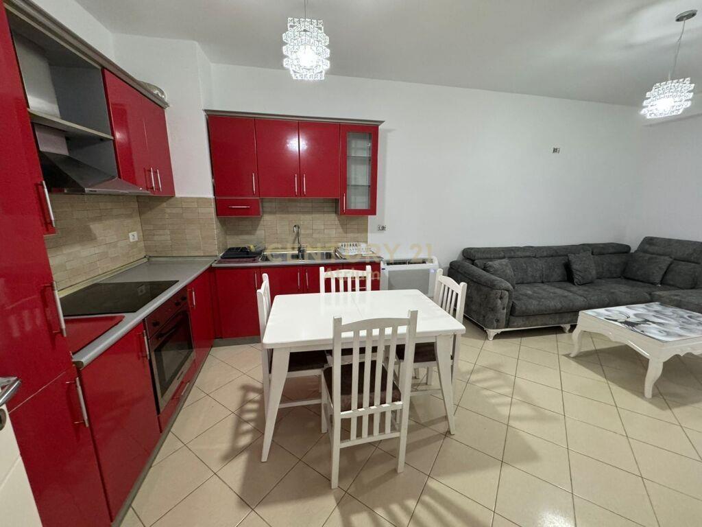Apartament 1+1 Ne Shitje Prane Shkolles Se Bashkuar – Tiranë - 1