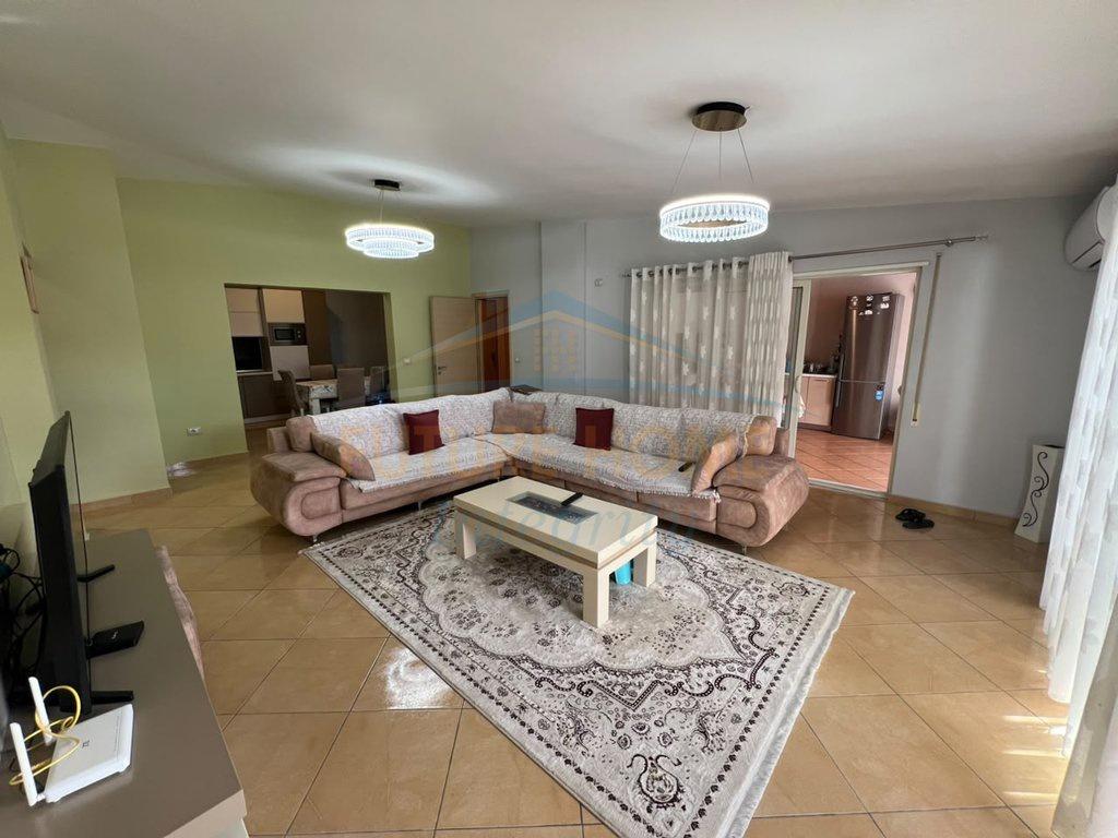 0694603851,Shitet, Apartament 2+1+2, Fresku, Tiranë. – Tiranë