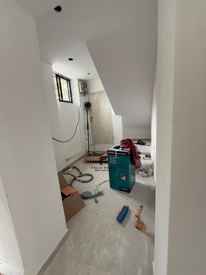 SHITET DYQAN 82 M2 XHAMLLIK 400.000 EURO – Tiranë