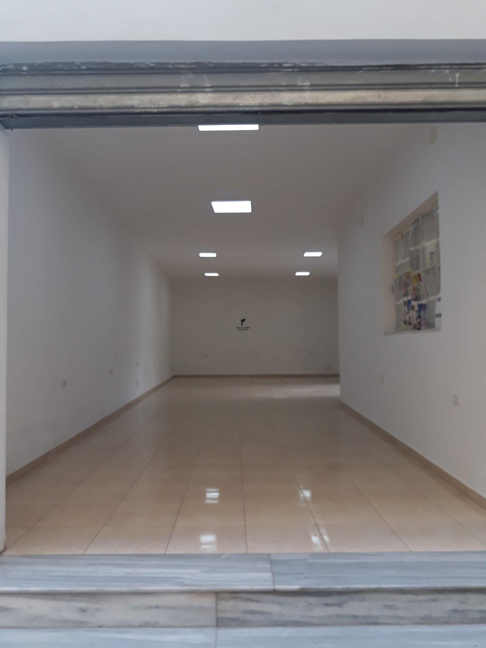 DYQAN ME QERA 100M2 RRUGA BARDHYL 100.000 LEKE FH-70730 – Tiranë
