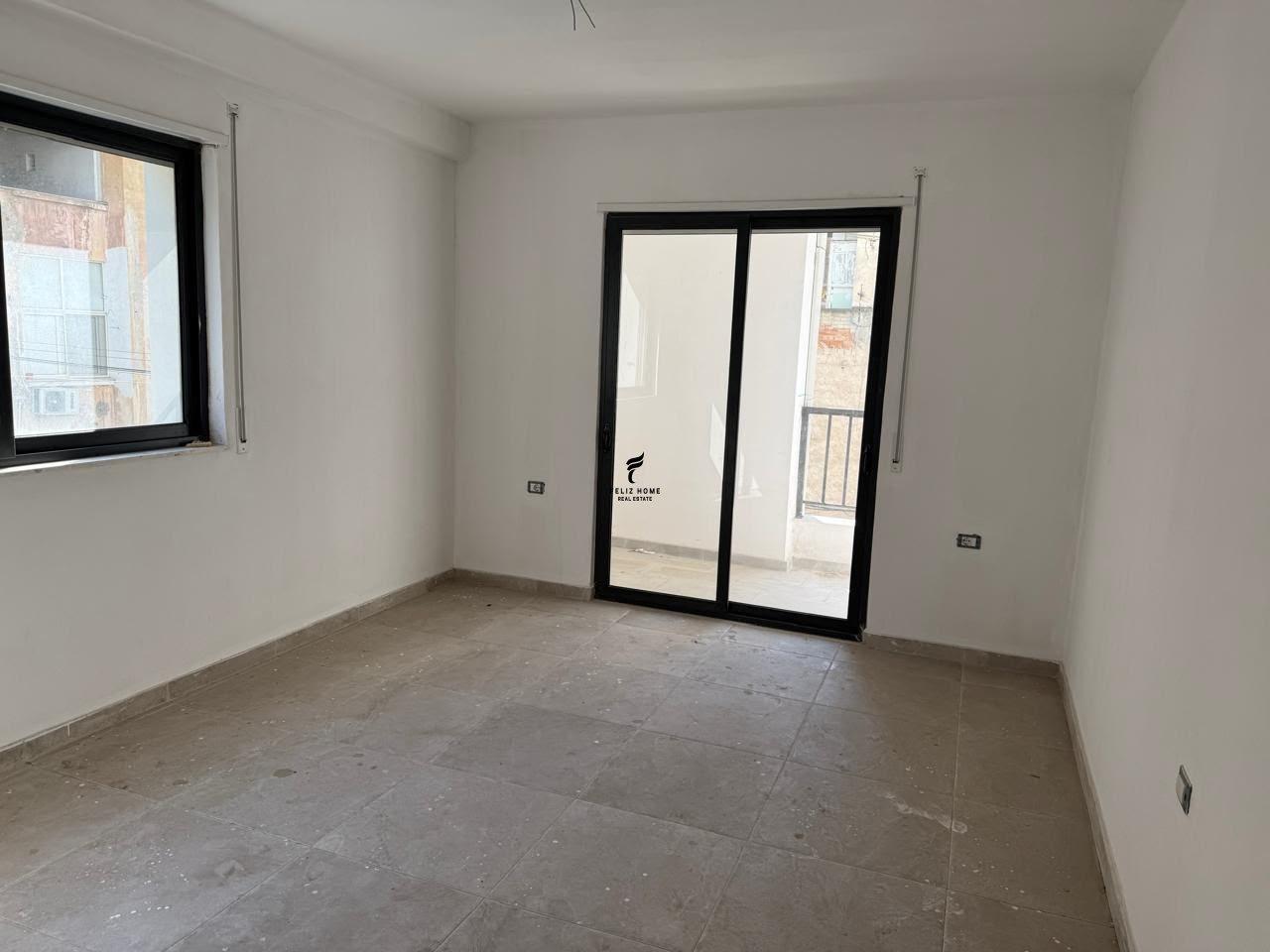 APARTSMRNT ME QERA 3+1 RRUGA E DURRESIT 90.000 LEKE FH-85417 – Tiranë