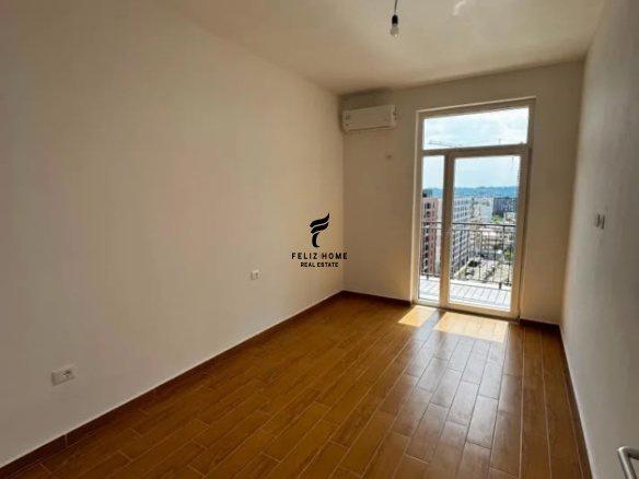 ZYRE ME QERA 120 M2 STACIONI TRENIT 90.000 LEKE FH-87822 – Tiranë