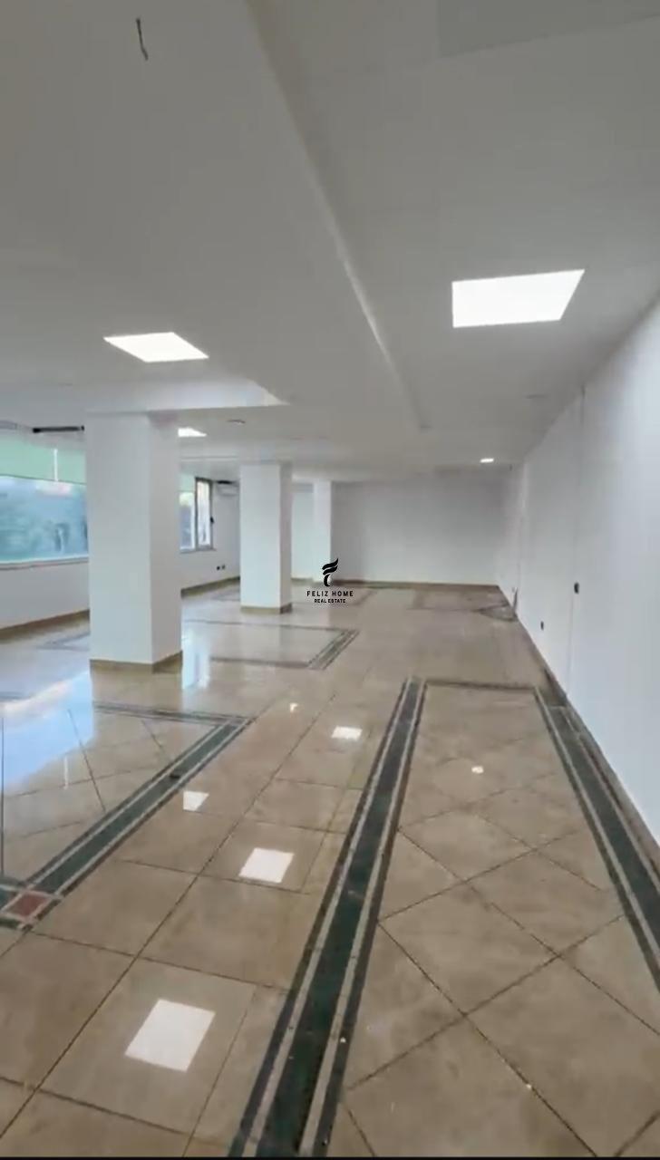 ZYRE ME QERA 330 M2 BLLOK 400.000 LEKE FH-80524 – Tiranë