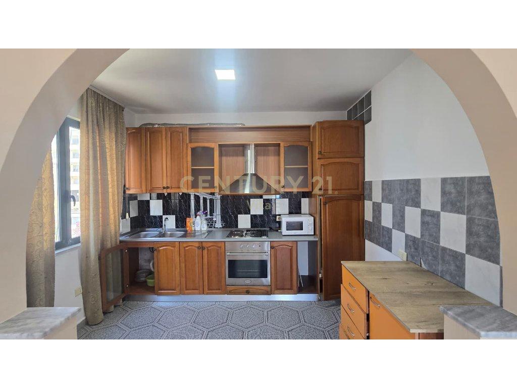 +355698329326 SHITET APARTAMENT 2+1+2 VOLLGA, DURRES – Durrës