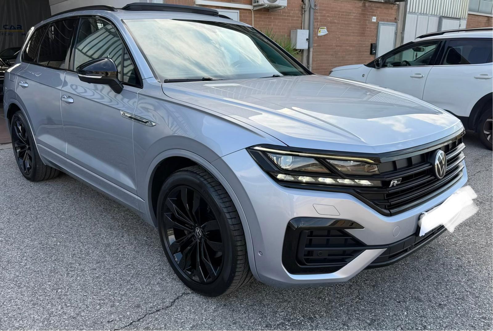 Tuareg R-Line 2021 Super Fulll – Tiranë - 1
