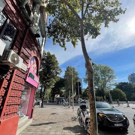 🏢✨ JEPET ME QIRA AMBIENT ZYRE | BULEVARDI GJERGJ FISHTA ✨🏢 – Tiranë