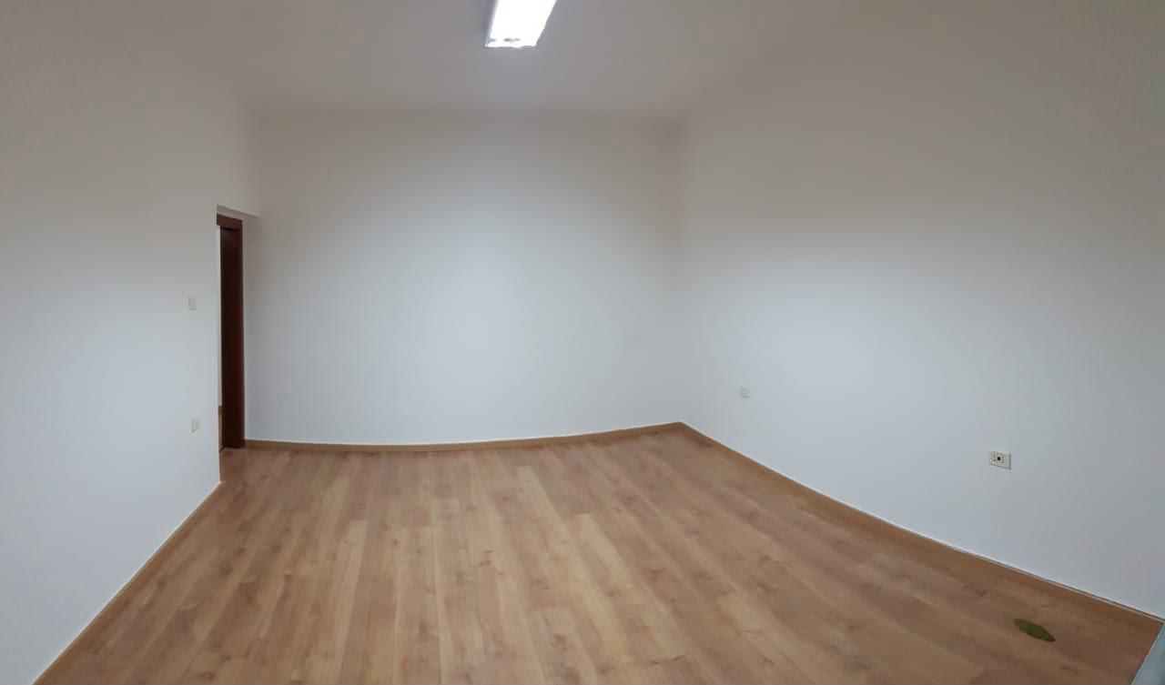 ZYRE ME QERA 117 M2 BLLOK 100.000 LEKE – Tiranë - 1