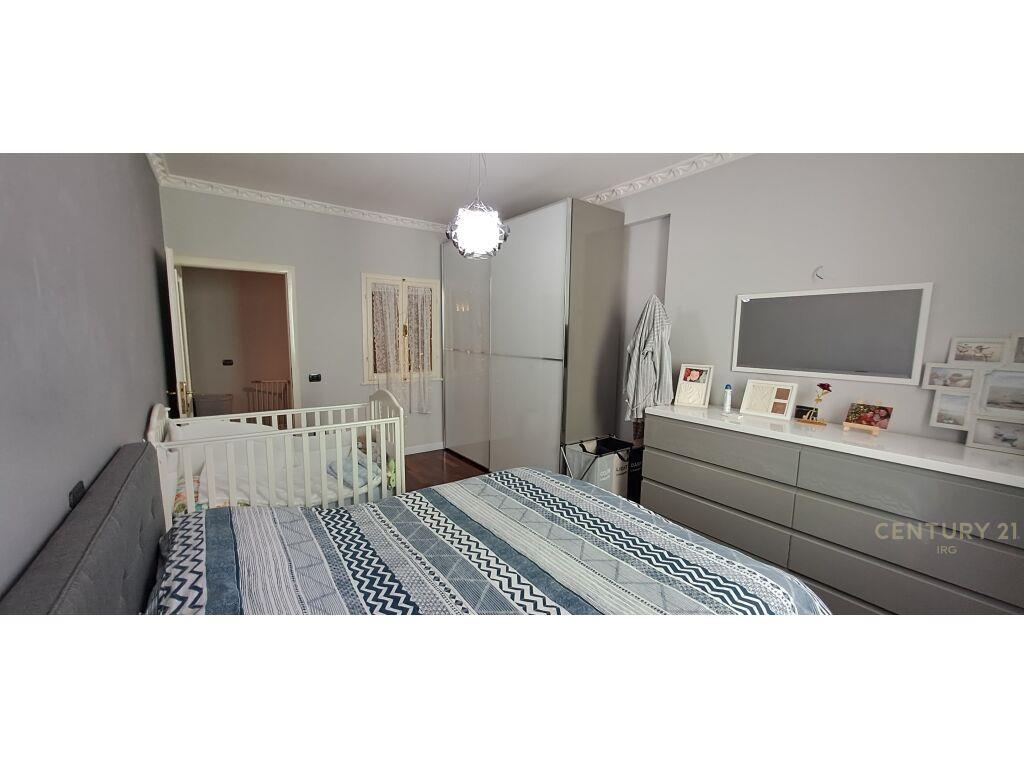 DUPLEX PER SHITJE NE BLLOK !! – Tiranë - 1