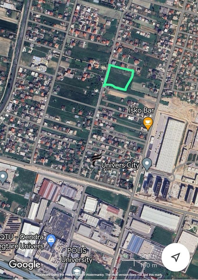 TOKE ME QERA,PRANE UNIVERSE CITY,5900 EURO. – Tiranë
