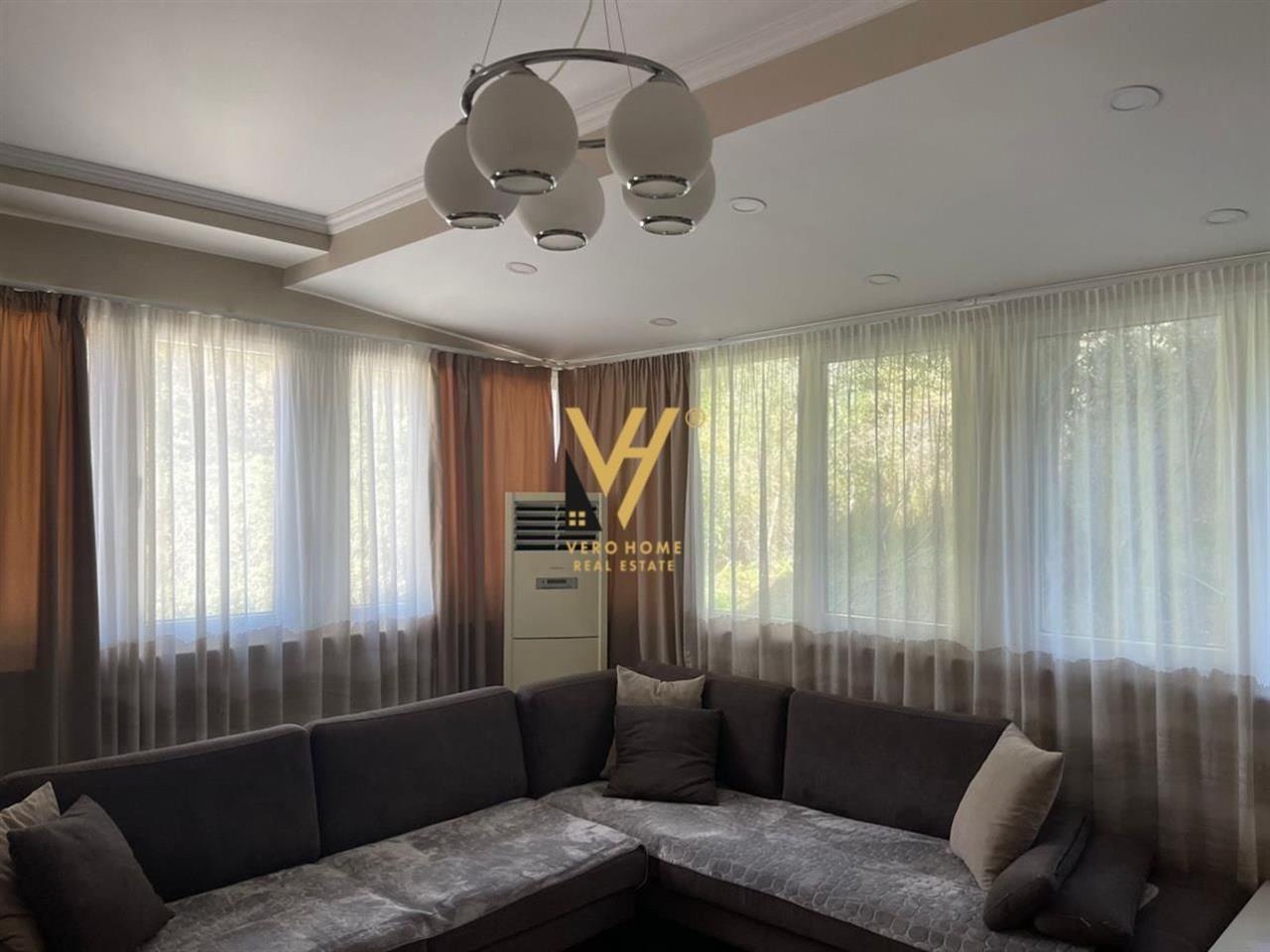SHITET APARTAMENT 3+1+2+BLK TE KOPSHTI BOTANIK 220.000 EURO – Tiranë