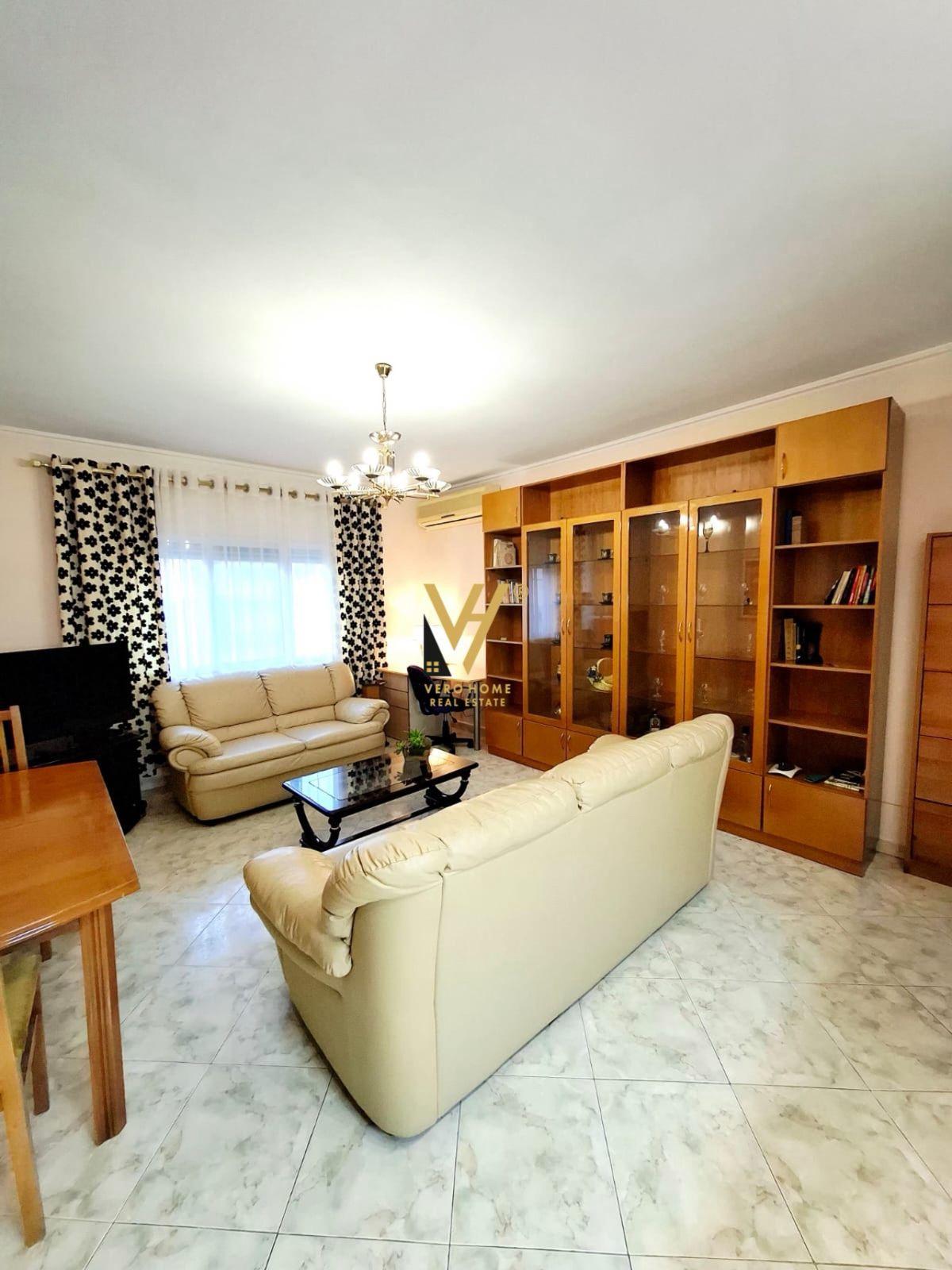 JEPET APARTAMENT 1+1+BLK ME QIRA KOMUNA PARISIT 55.000 LEKE – Tiranë