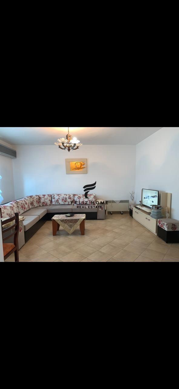 SHITET APARTAMENT 1+1 ISH STACIONI I TRENIT 16.000.000 LEKE – Tiranë - 1