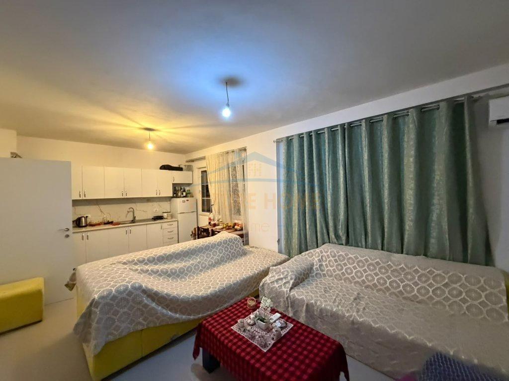 0693769552Shitet , Apartament 1+1 , Kopshti Botanik , Tirane – Tiranë