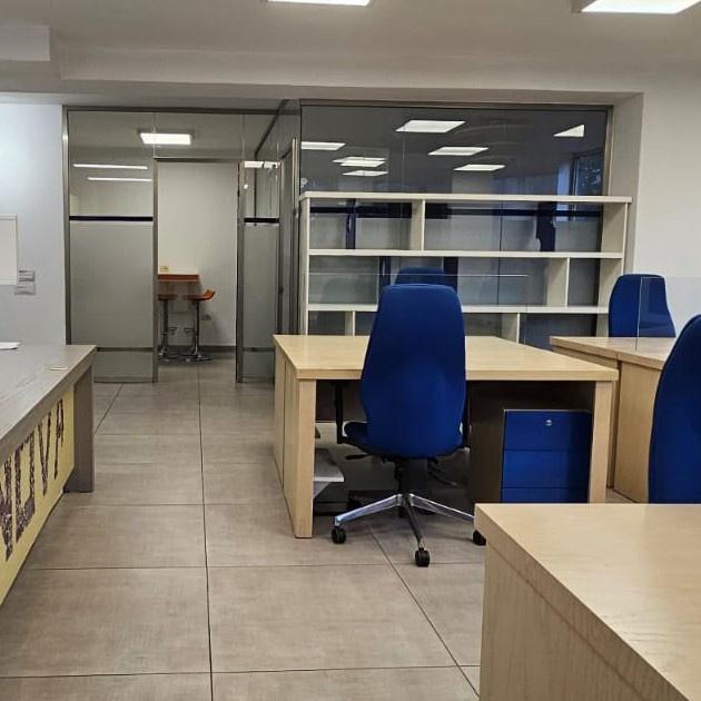 🏢 JEPET ME QIRA AMBIENT ZYRASH – KOMUNA E PARISIT 📍 Vendn – Tiranë