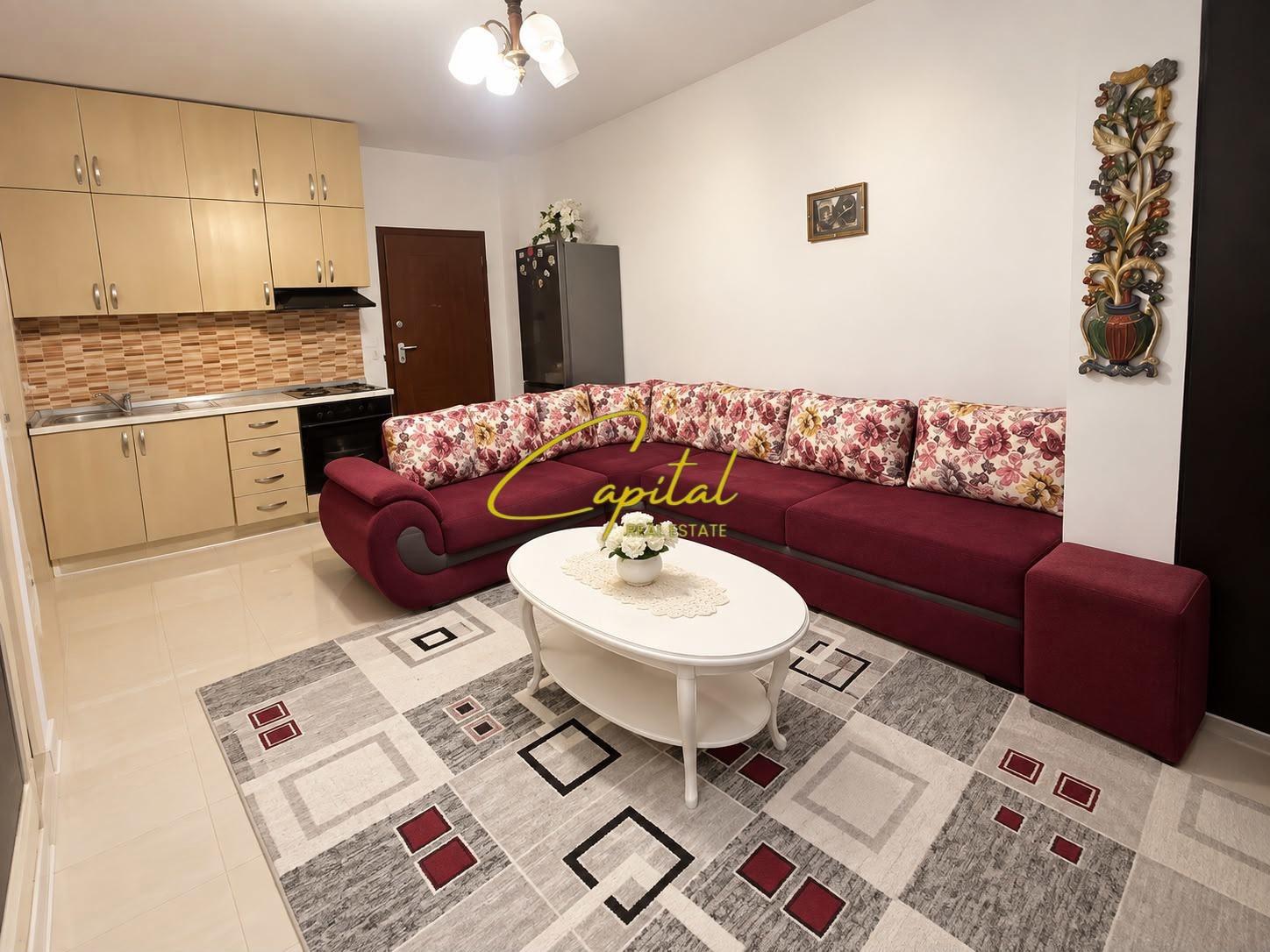 APARTAMENT ME QIRA 1+1 FRESKU 43.000 LEKE – Tiranë - 1