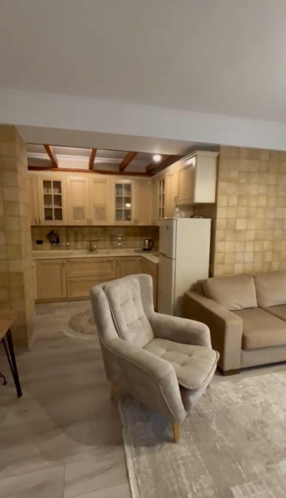 APARTAMENT ME QERA 1+1 & GARSONIERE QENDER 1.500 EURO – Tiranë