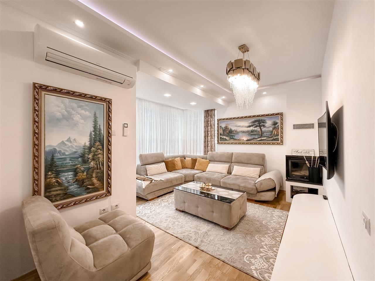 SHITET APARTAMENT 3+1+POST PARKIM KOPSHTI BOTANIK 250.000 EU – Tiranë - 1