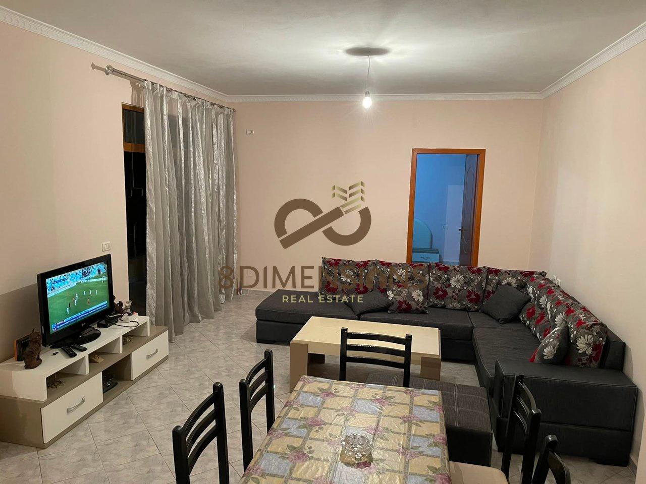 Jepet me qera Apartament 2+1 ne Kombinat – Tiranë - 1