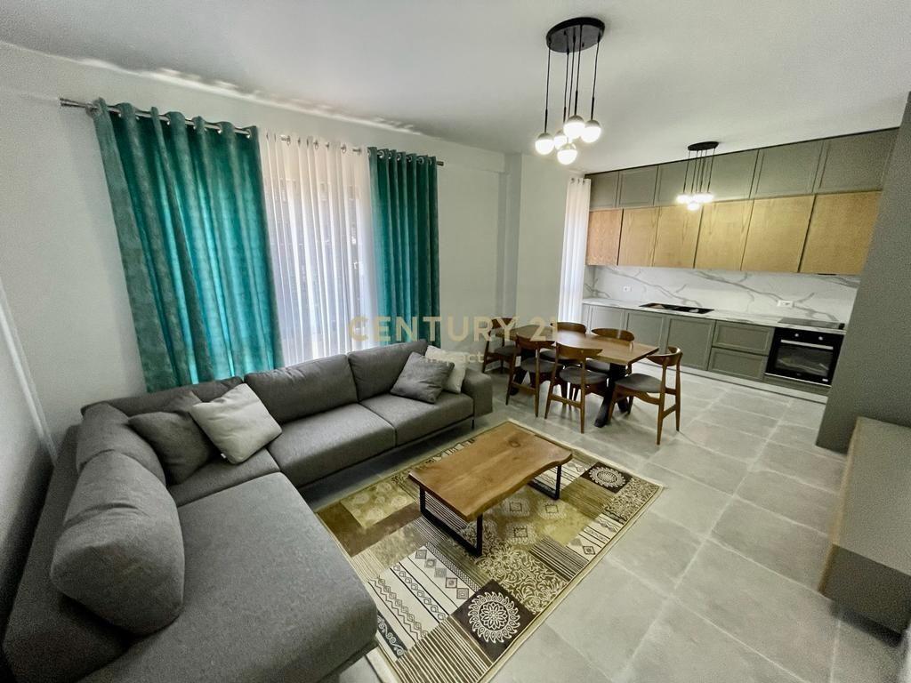 SHESIM APARTAMENT 2+1, KOMPLEKSI ARLIS "FARMACIA 10" – Tiranë - 1