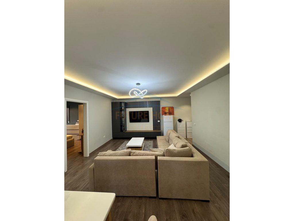 Shitet, Apartament 2+1, Don Bosko, Tiranë – Tiranë