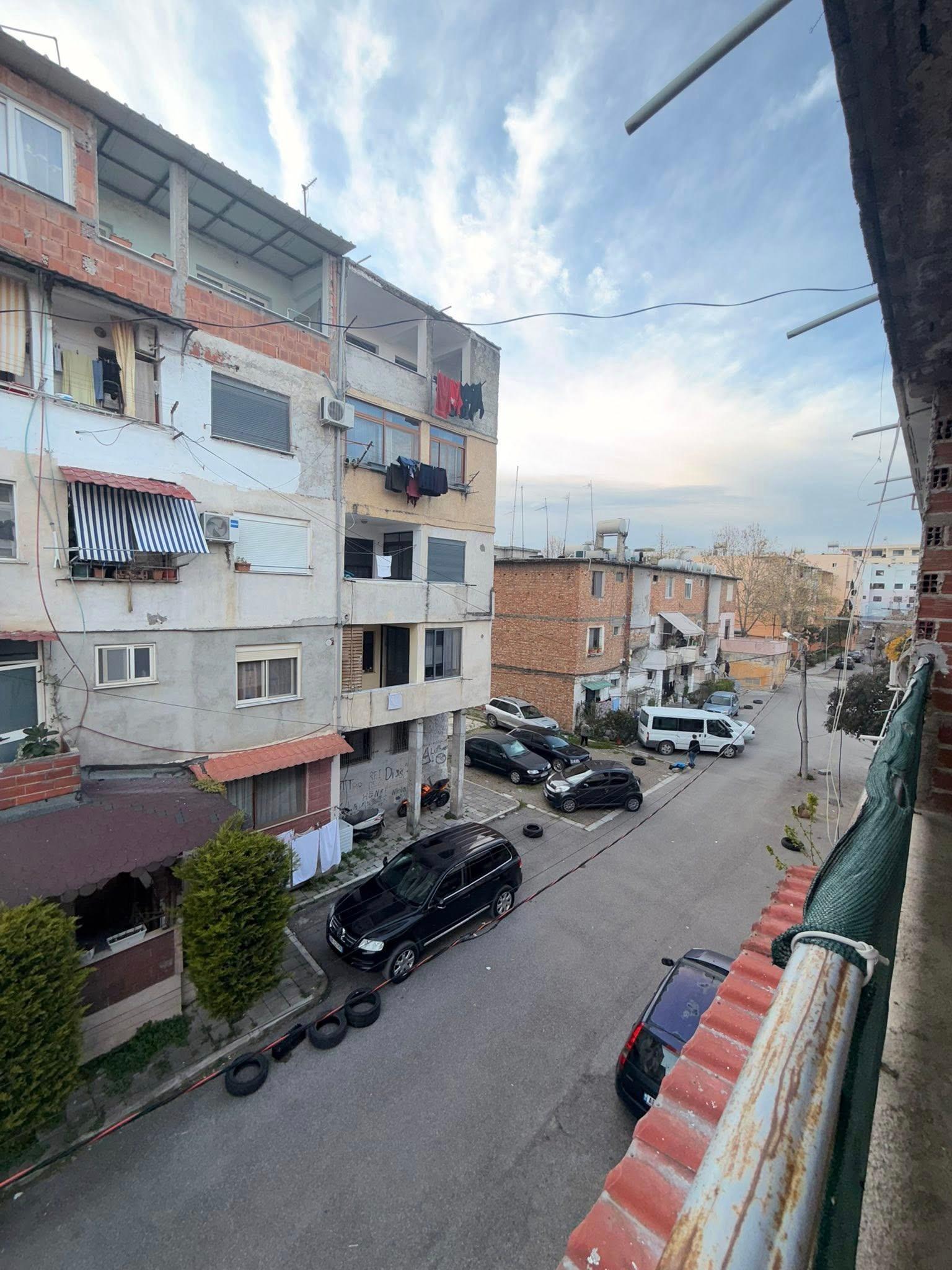 SHITET 2+1 me Ballkon OKAZION🔥 📍Spitali Durres – Durrës