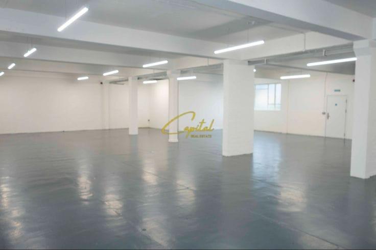 SHITET AMBIENT BIZNESI 450 M2 KODRA E DIELLIT 495.000 EURO – Tiranë - 1