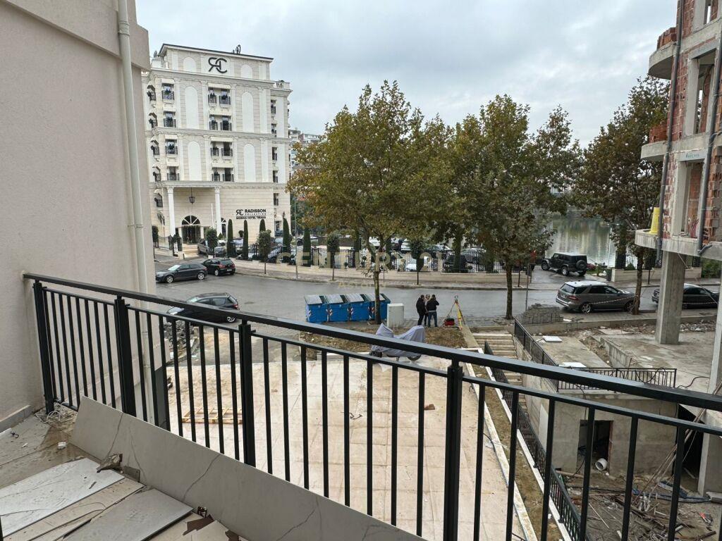 SHESIM APARTAMENT 3+1+2 TEK LIQENI I THATË! – Tiranë - 1