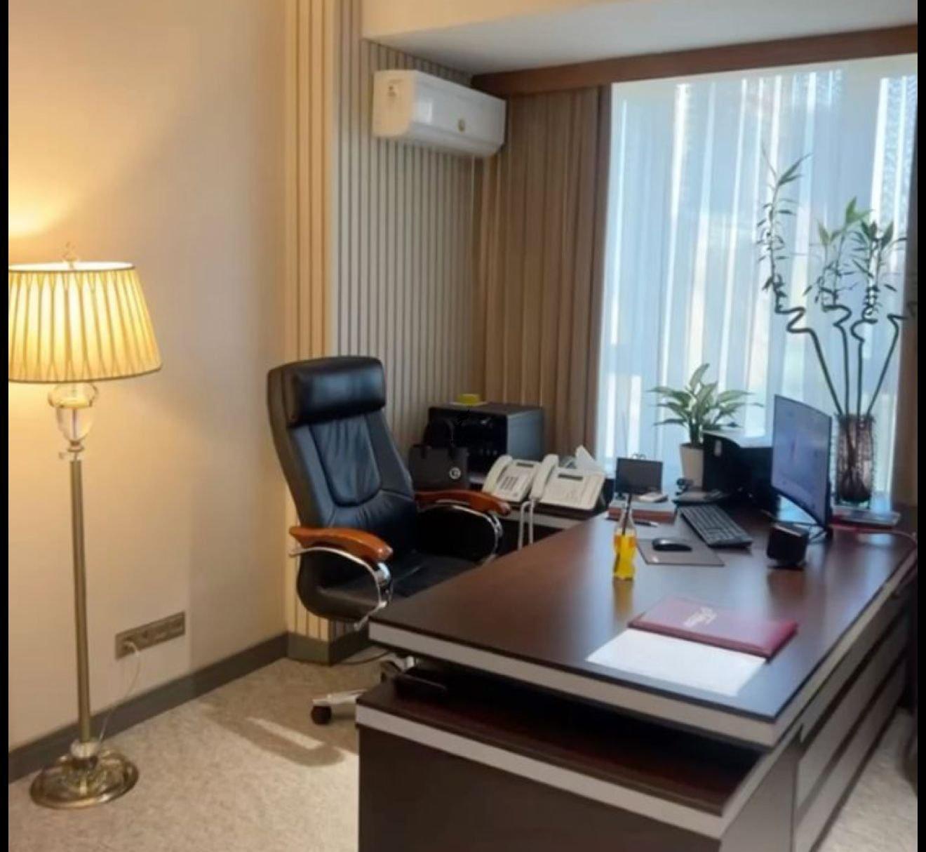 ZYRE ME QERA 90 M2 BLLOK 1.350 EURO FH-90458 – Tiranë - 1