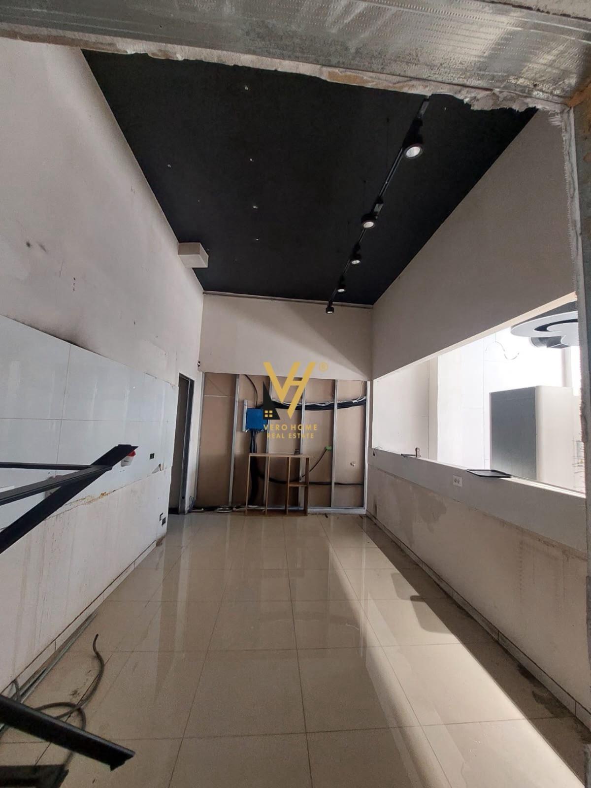 JEPET DYQAN 106 M2 ME QERA NE ASTIR 120.000 LEKE – Tiranë - 1