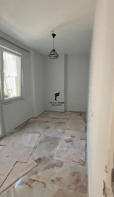 ZYRE ME QERA 160 M2 ISH EKSPOZITA 240.000 LEKE FH-76476 – Tiranë
