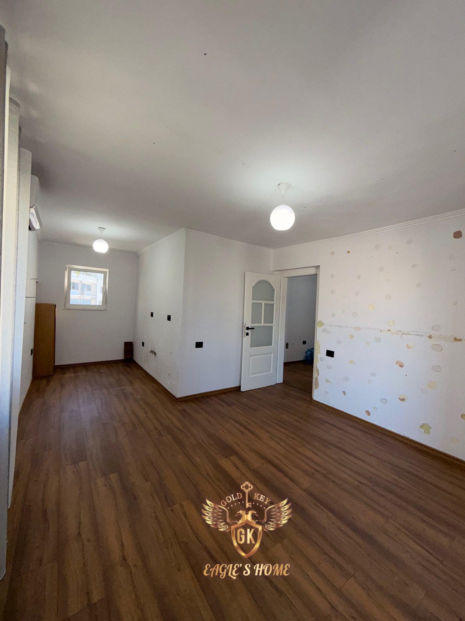 🏡 Ambient Biznesi me QERA 1+1+Ballkon – Durrës