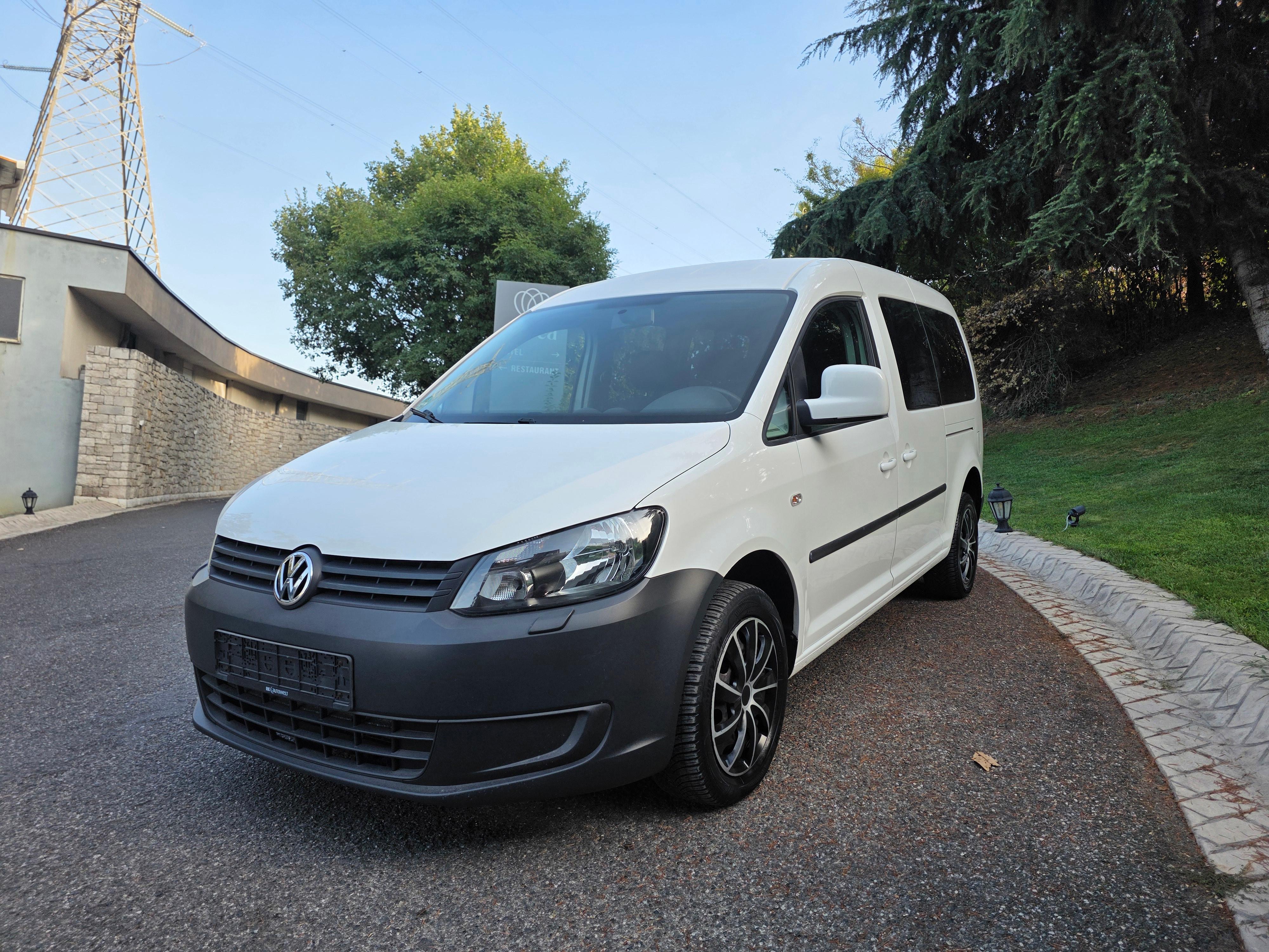 wv Kadi maxi – Tiranë - 1