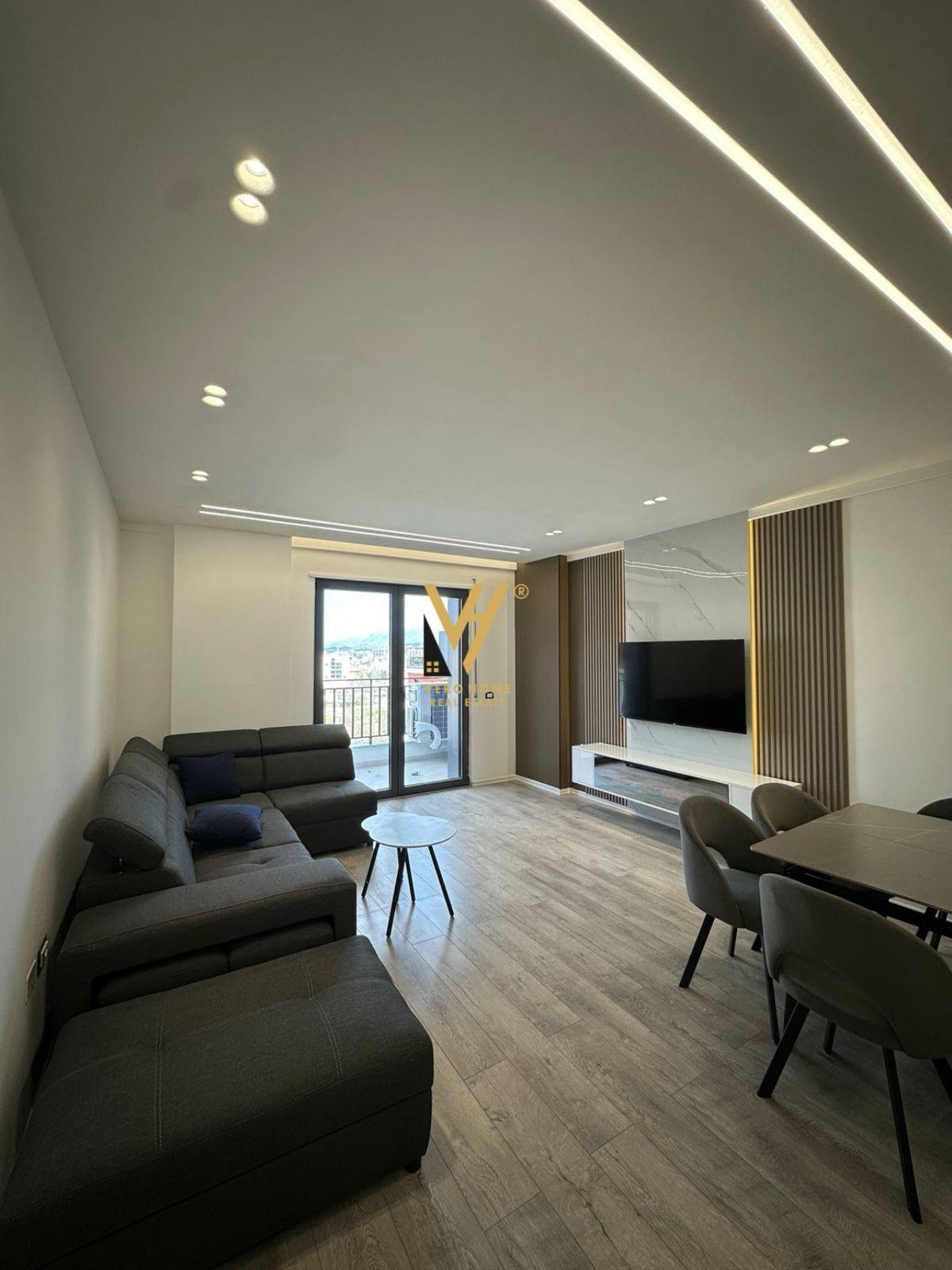 SHITET APARTAMENT 2+1+2+BLK TE BLV I RI 250.000 EURO – Tiranë