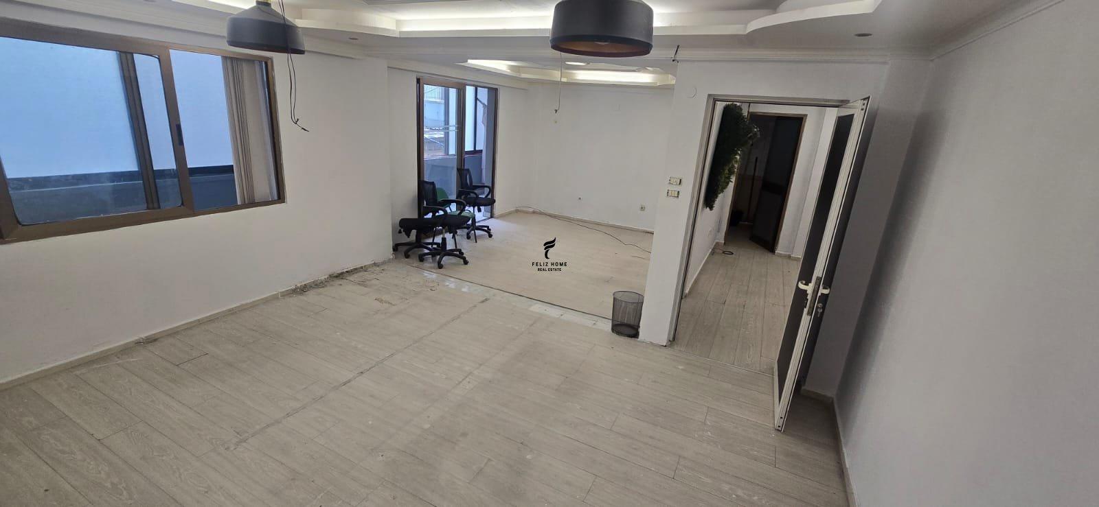 ZYRE ME QERA 120M2 SHESHI WILLSON 850 EURO FH-70559 – Tiranë