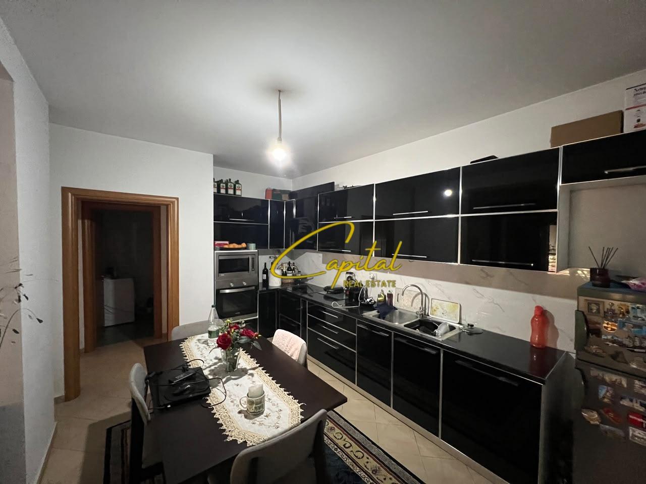 SHITET APARTAMENT 2+1+2 ASTIR 18.500.000 LEKE – Tiranë