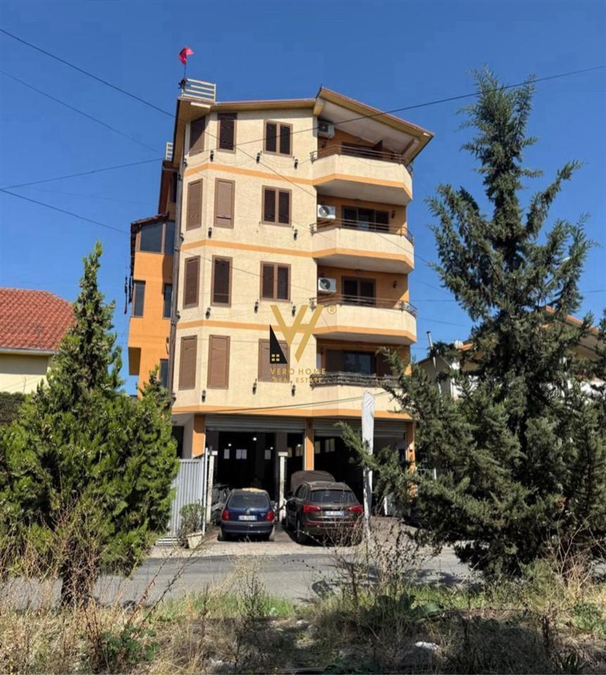 JEPET AMBIENT BIZNESI 1.350 TE SH.SHQIPONJA 10.000 EURO – Tiranë
