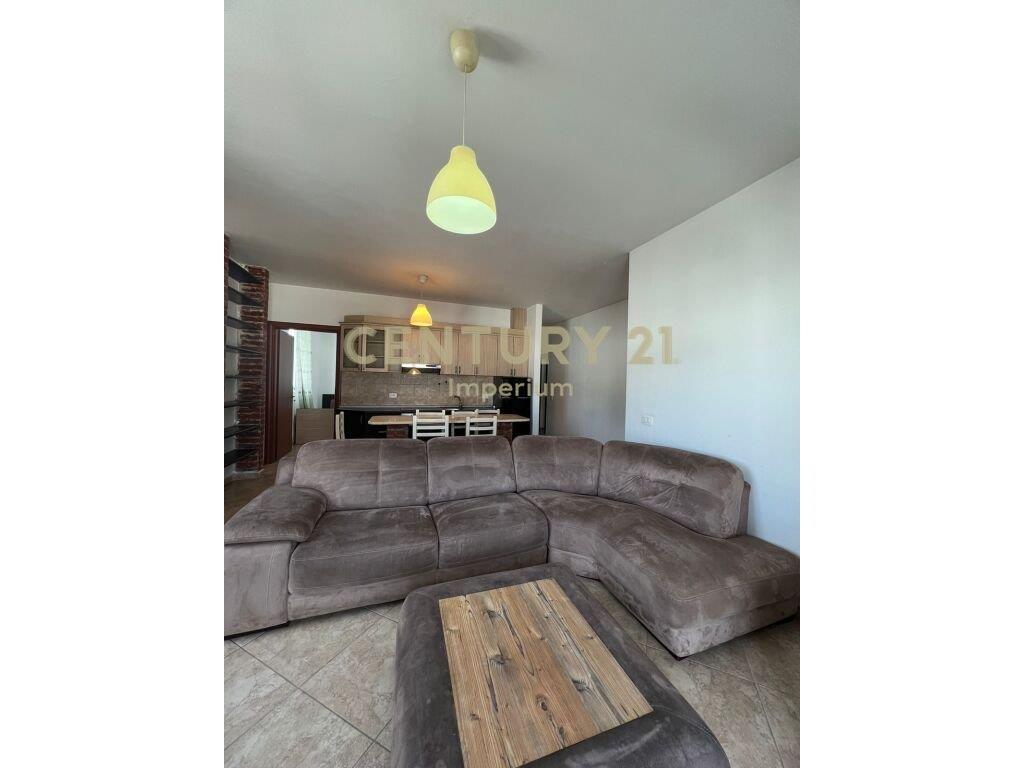 Apartament 3+1+2 për Shitje në Yzberisht,Pallatet Cabej, Tir – Tiranë