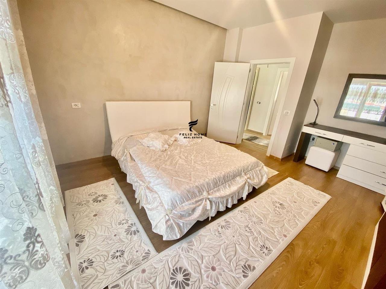 VILE ME QERA 500 M2 MJULL-BATHORE 4.500 EURO – Tiranë