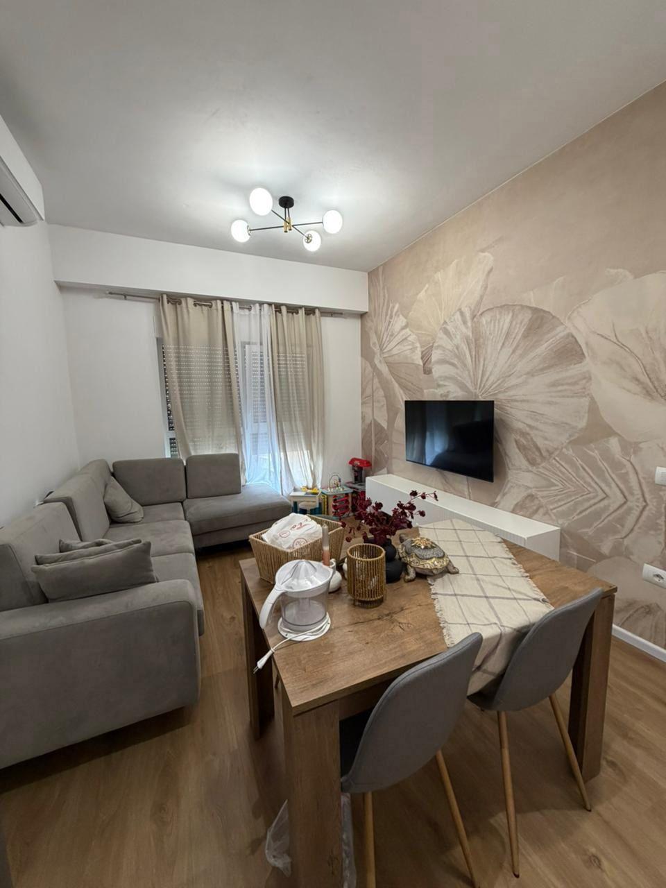 SHITET APARTAMENT 1+1 ALI DEMI 105.000 EURO – Tiranë