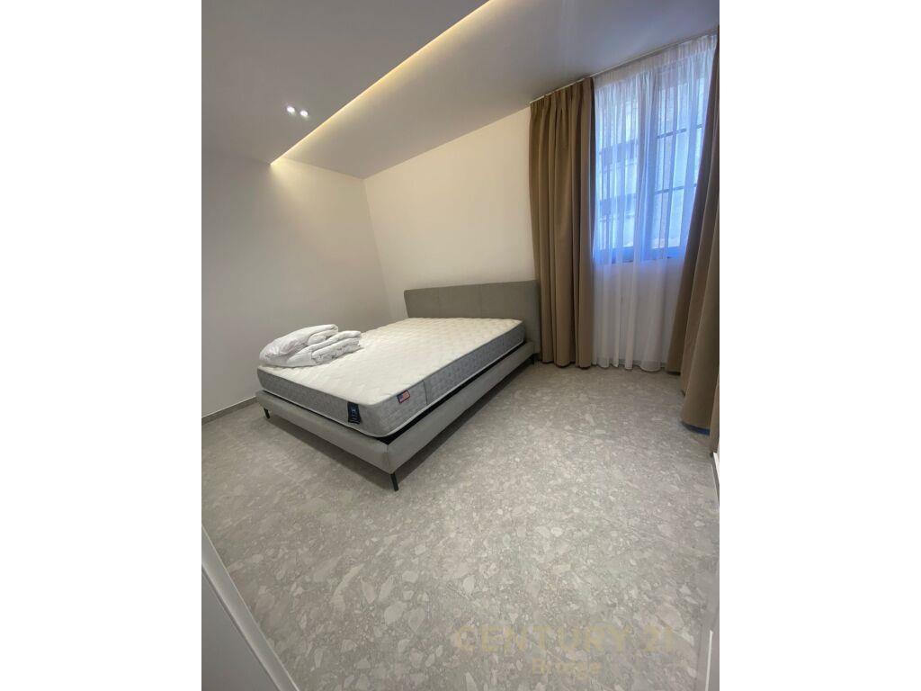APARTAMENT 2+1+1 ME QIRA PRANE SHESHIT WILSON – Tiranë - 1