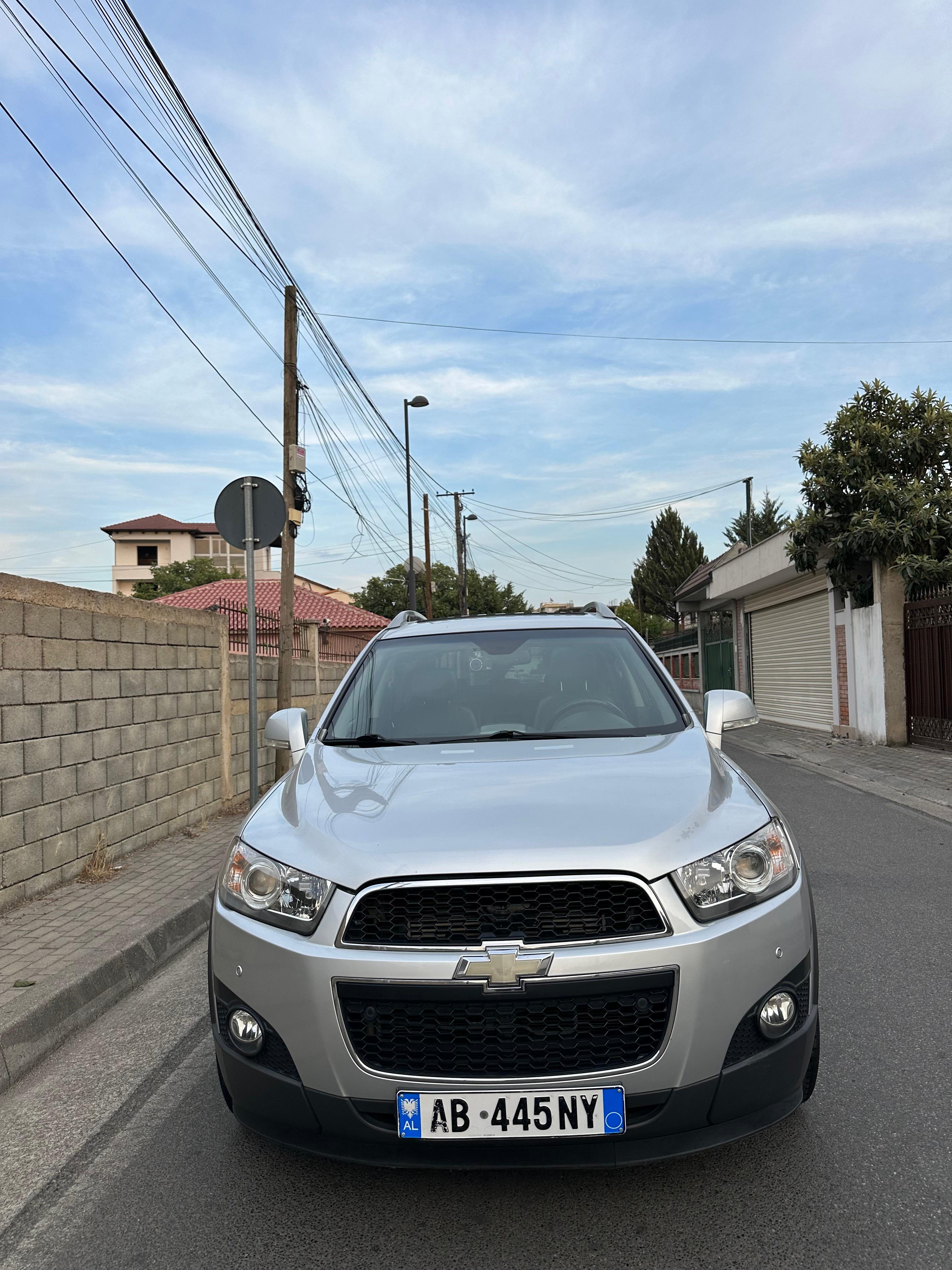 Shervolet captiva – Tiranë