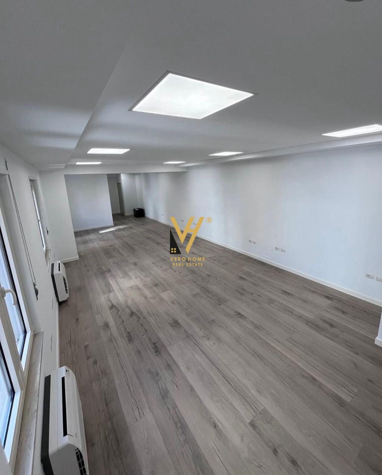 JEPET ZYRE 95 M2 ME QIRA NE ISH BLLOK 1.650 EURO – Tiranë - 1