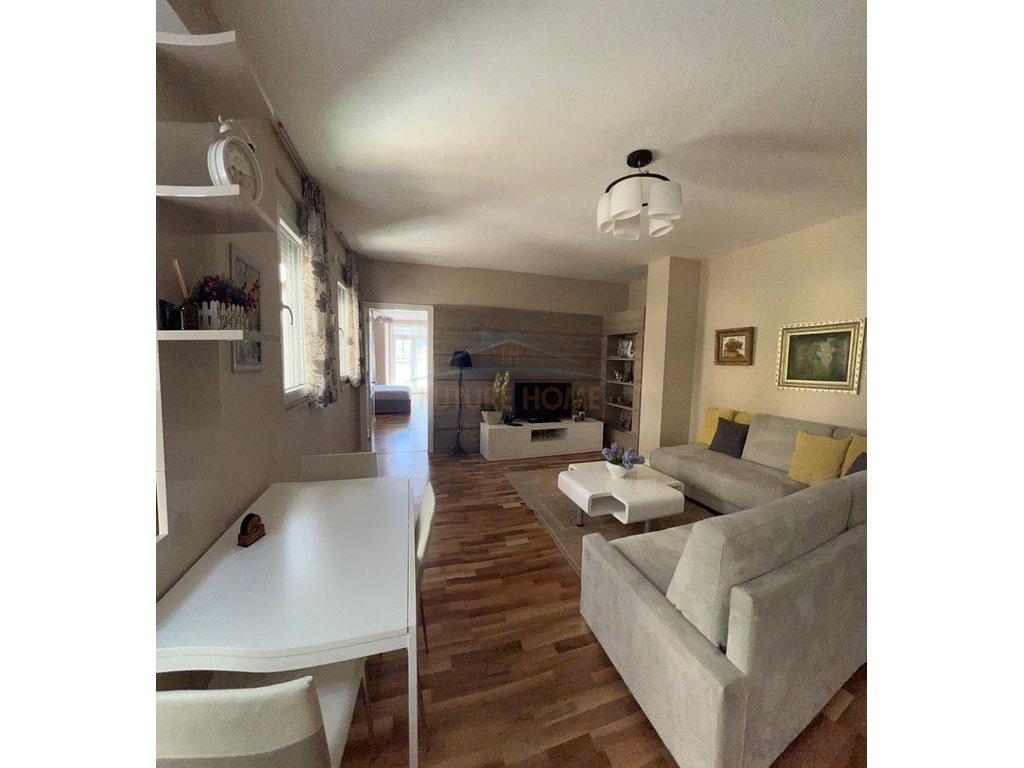 0683487469 Qera, Apartament 1+1, Rruga MYSLYM SHYRI , Tirane – Tiranë - 1