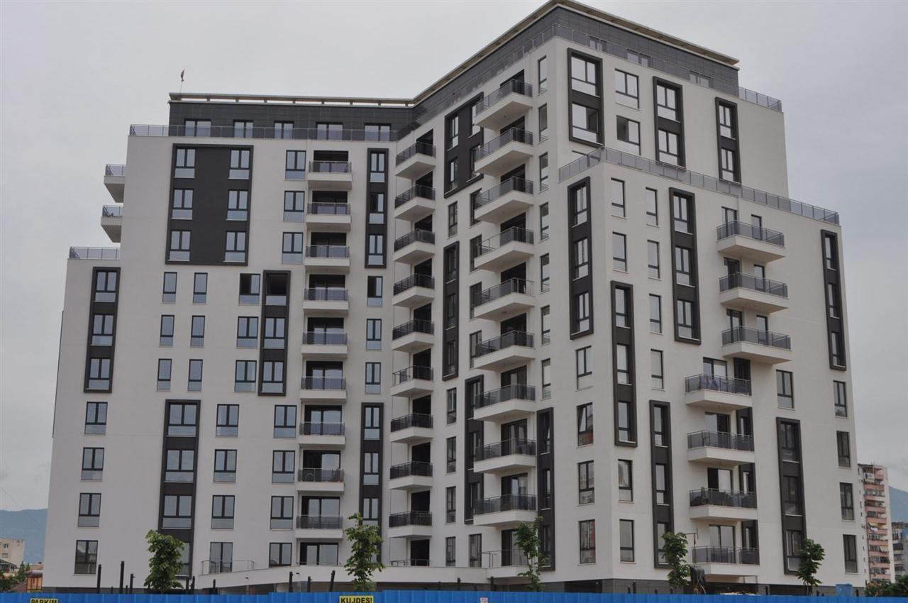 SHITET APARTAMENT 2+1 FUSHA E AVIACIONIT 166.000 EURO – Tiranë