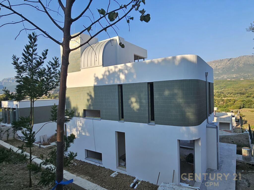 Shesim Vilë në Farkë – Tiranë - 1