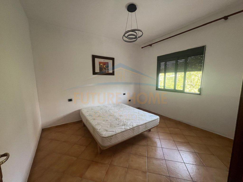 0696044423Qera, Shtepi Private , Durres – Tiranë