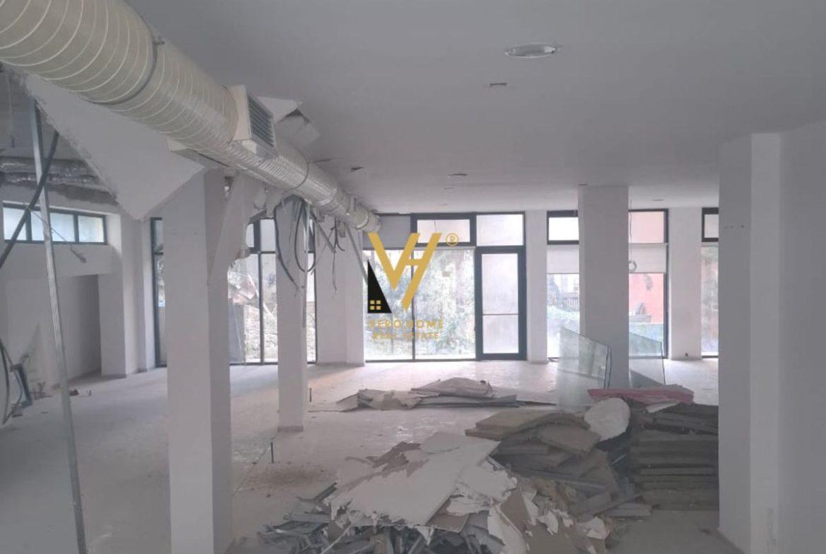 JEPET DYQAN 70 M2 ME QERA TE LAKE VIEW,LIQENI ARTIFICIAL 1.8 – Tiranë - 1