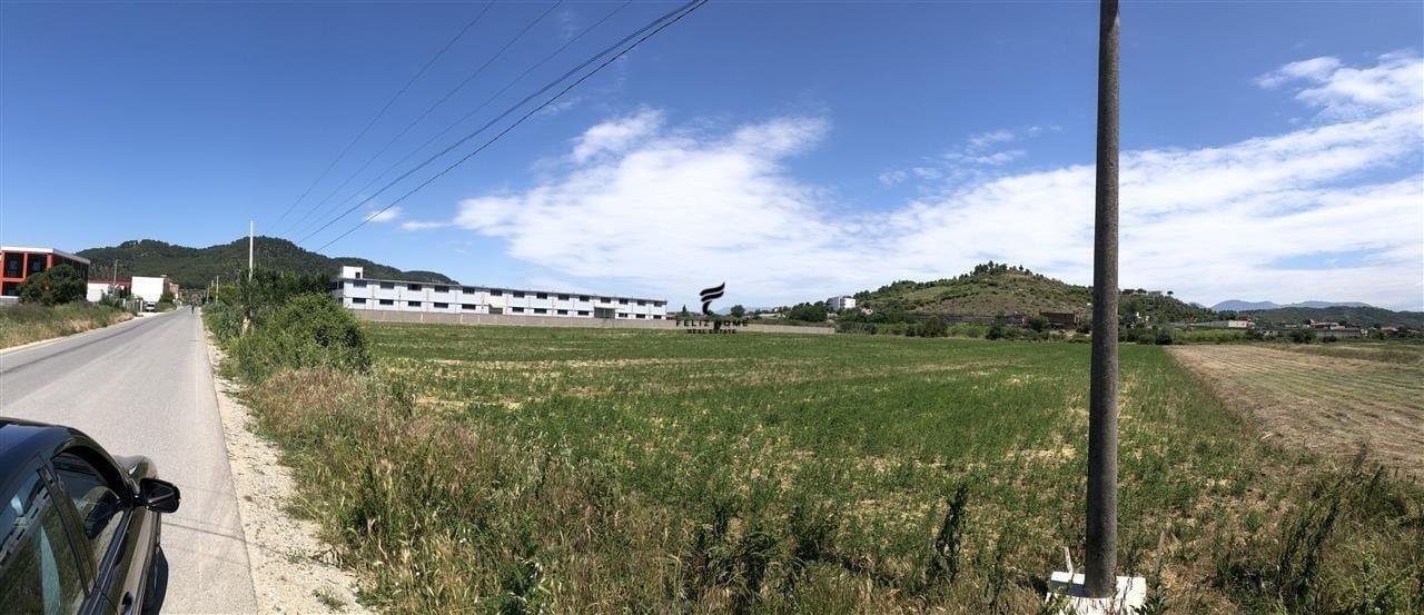 SHITET TRUALL 6069 M2 VAQARR 637.000 EURO – Tiranë